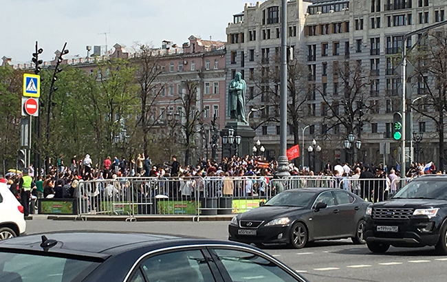 В России проходят массовые задержания участников акции против Путина